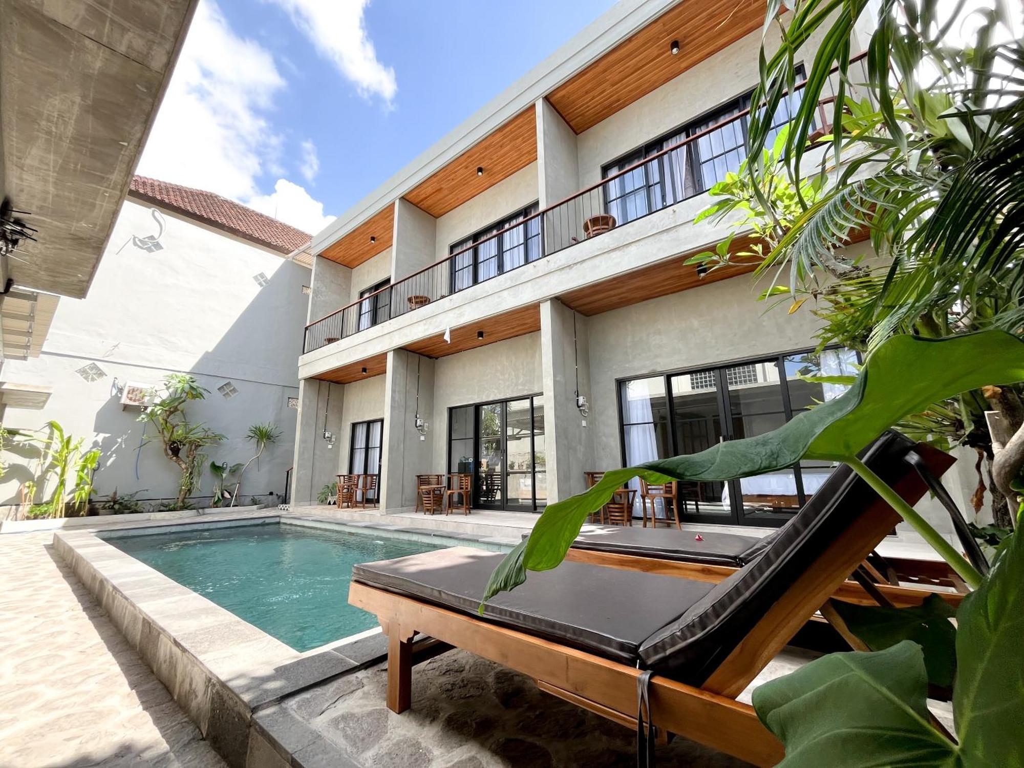 Adi Surya Guest House เซมินยัค ภายนอก รูปภาพ