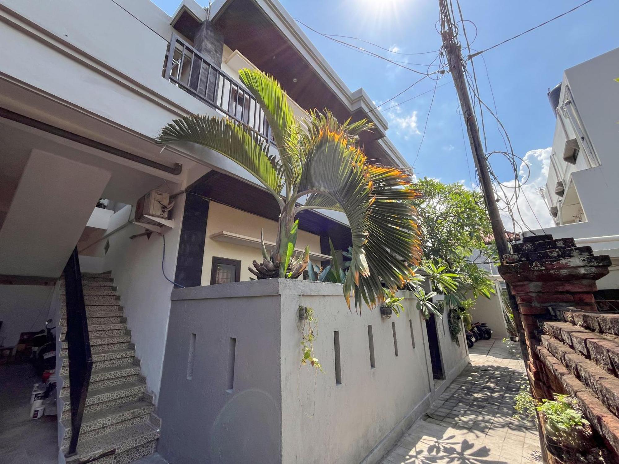 Adi Surya Guest House เซมินยัค ภายนอก รูปภาพ
